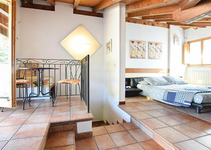 Semesterbostad Azalea *